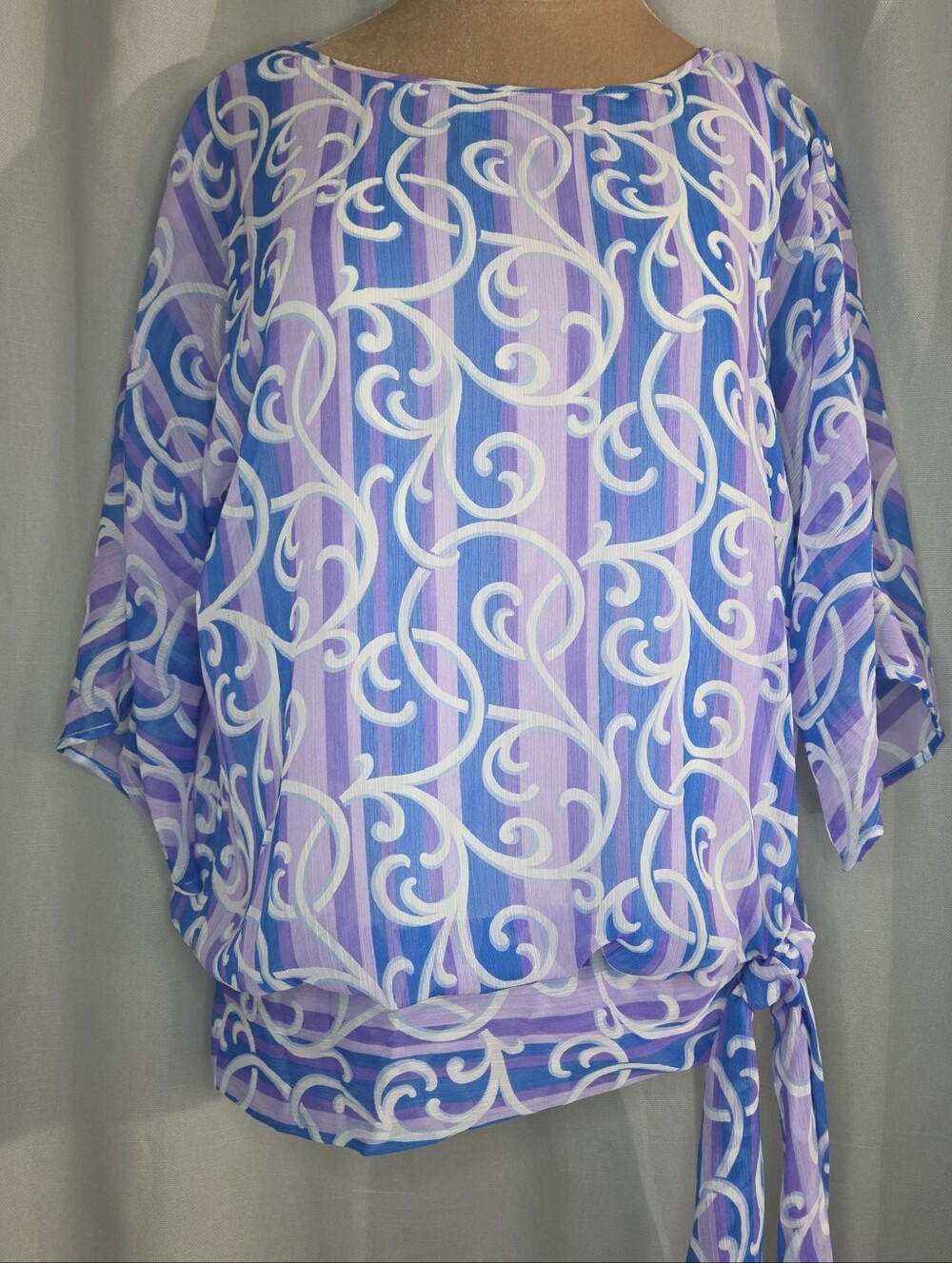 Bob Mackie Women's Size M Medium Purple and Blue Scroll Print Tunic